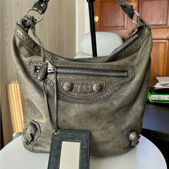 Authentic Balenciaga  Shoulder bag. - Picture 1 of 13